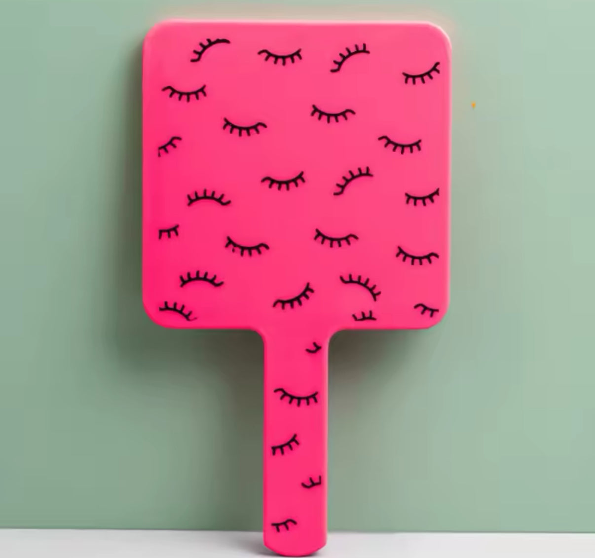 Lash Mirror